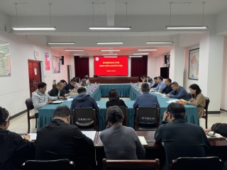 校领导带队检查五一假期前校园安...